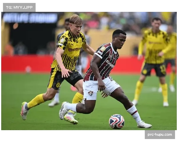 实时:布兰特直接任意球破门,多特蒙德扳回一城